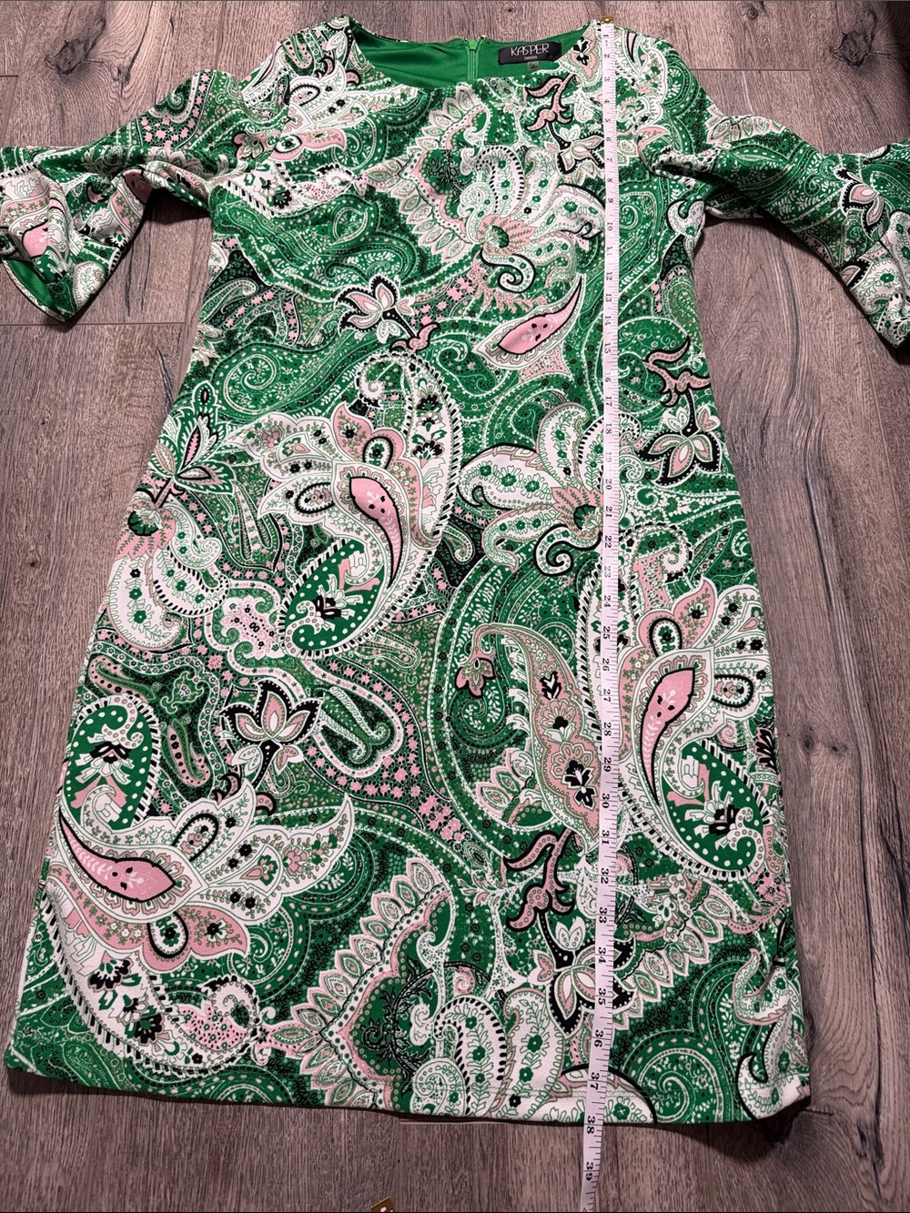 Kasper Green Paisley Midi Dress with Pink & White Accents - Picture 4 of 13